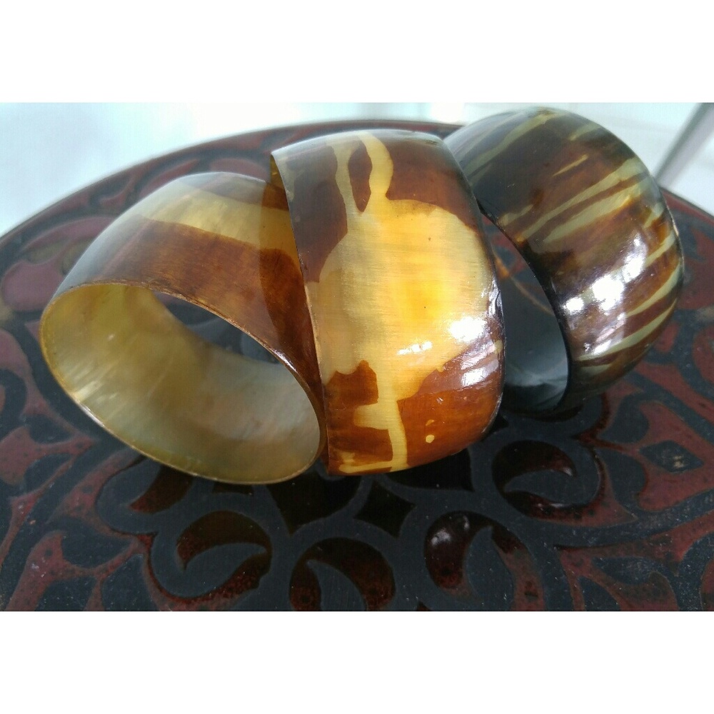 đšâď¸ African bone bracelets - Picture 2 of 8